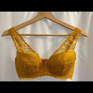 *LIKE NEW* Mimi Holliday Padded Plunge Bra